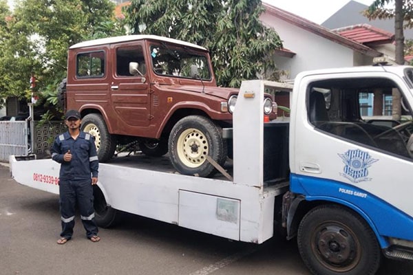 Jasa Derek Mobil 24 Jam Bandung Murah Bergaransi